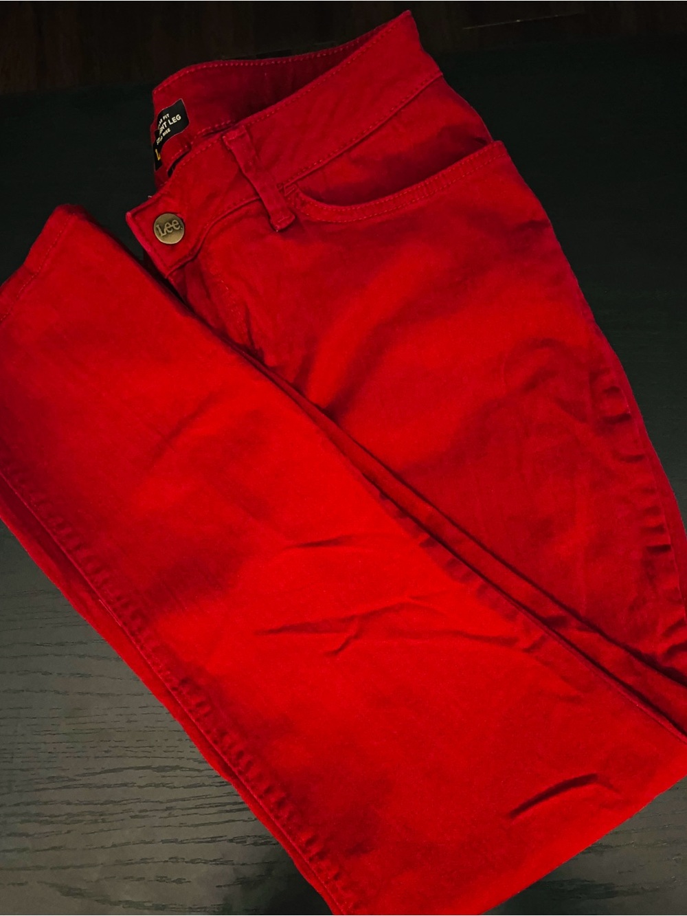 Lee Bold -Red | Wmns |Regular -Fit |Mid-Rise |Straight-Leg |Corduroy Jeans